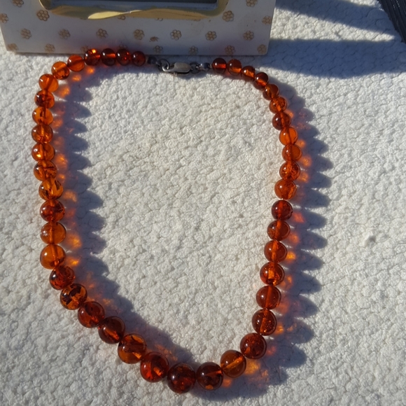 Amber bead Necklace w/925 lobster clasp - Picture 1 of 2